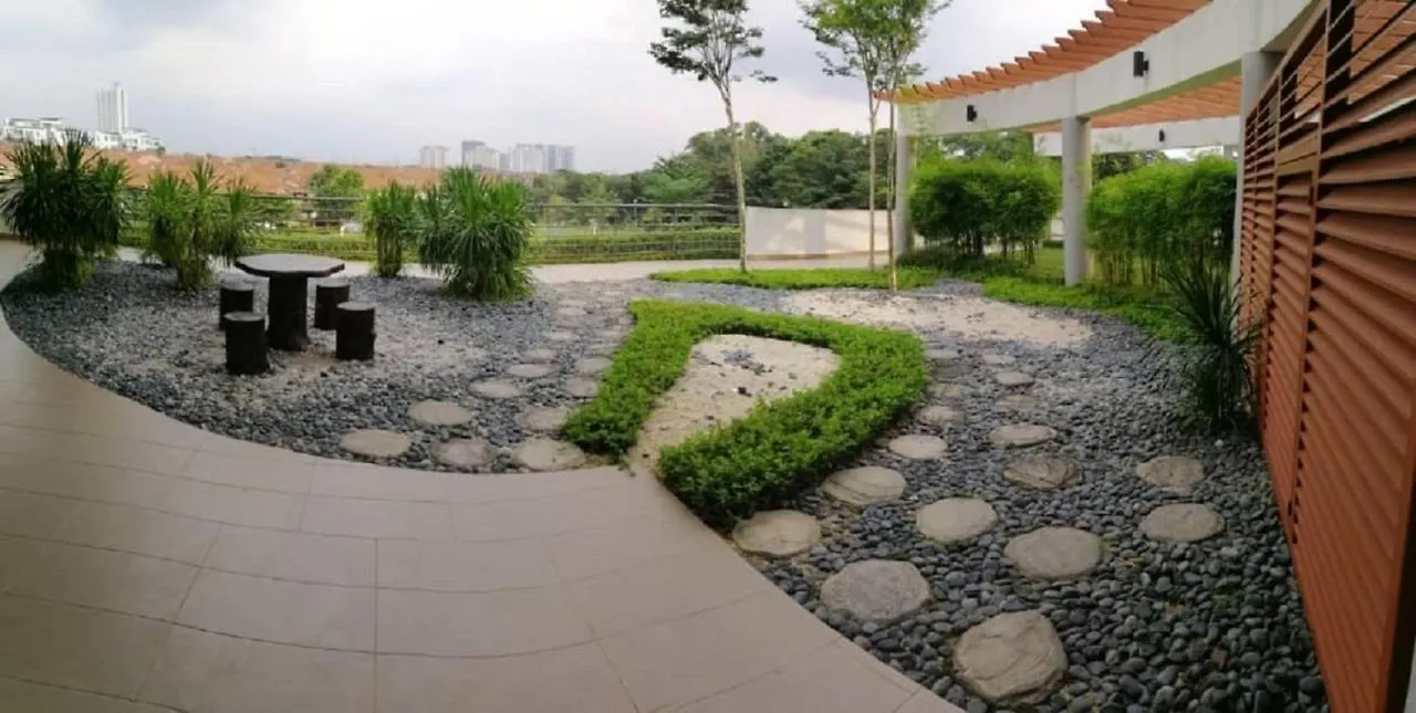 Appartamento Furusato Midori Green 0701 Tmn Mount Austin At Johor Bahru